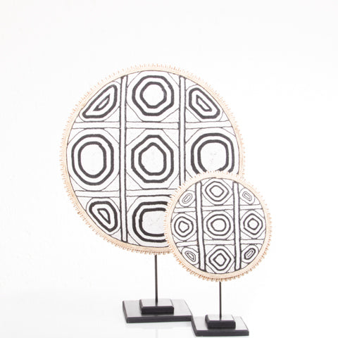 Beaded Cameroon Shield Black & White on Stand | Circular Design-0