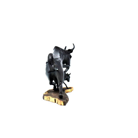 Wildebeest with Baby Sculpture 02-3